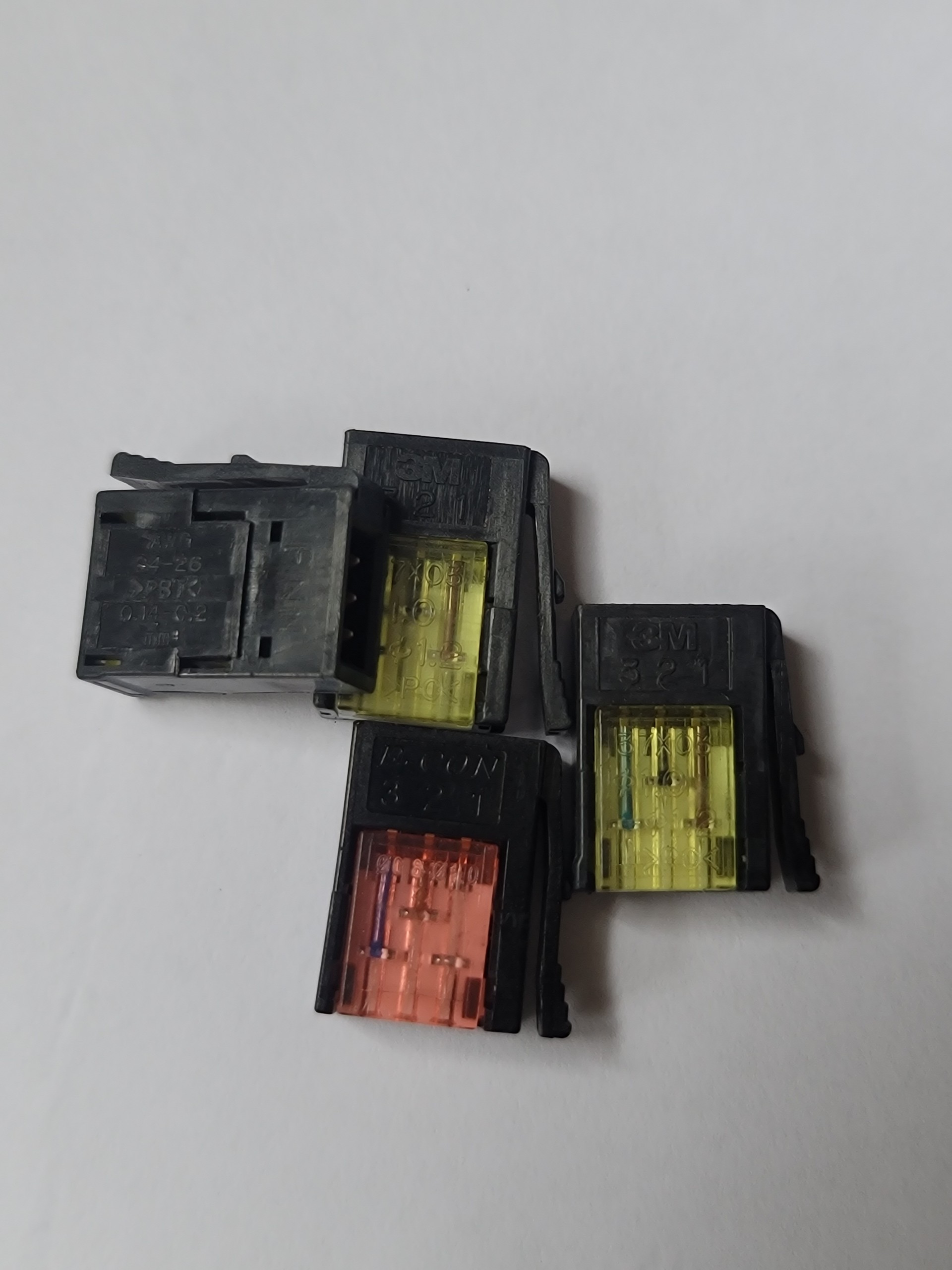 đầu nối awg 24-26 1.jpg